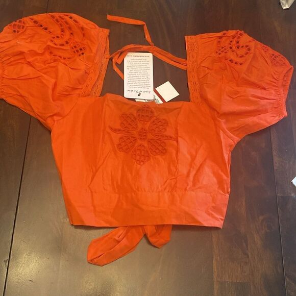 NWT Band of the Free/Band of Gypsies Tie Back Short Sleeve Entrada Top XS/S - Picture 3 of 11